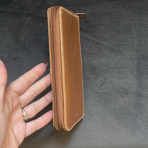 NWOT Rosetti wallet - Picture 5 of 5